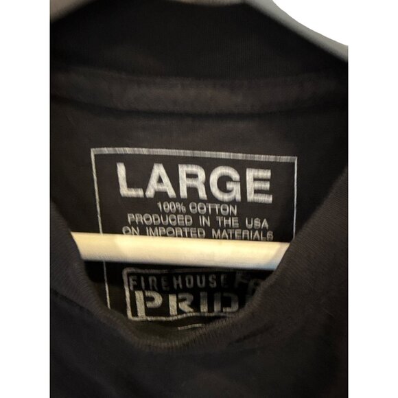 Firehouse Pride Tiocfaidh Ar La Irish Graphic T Shirt L Black Cotton Streetwear - Picture 2 of 6